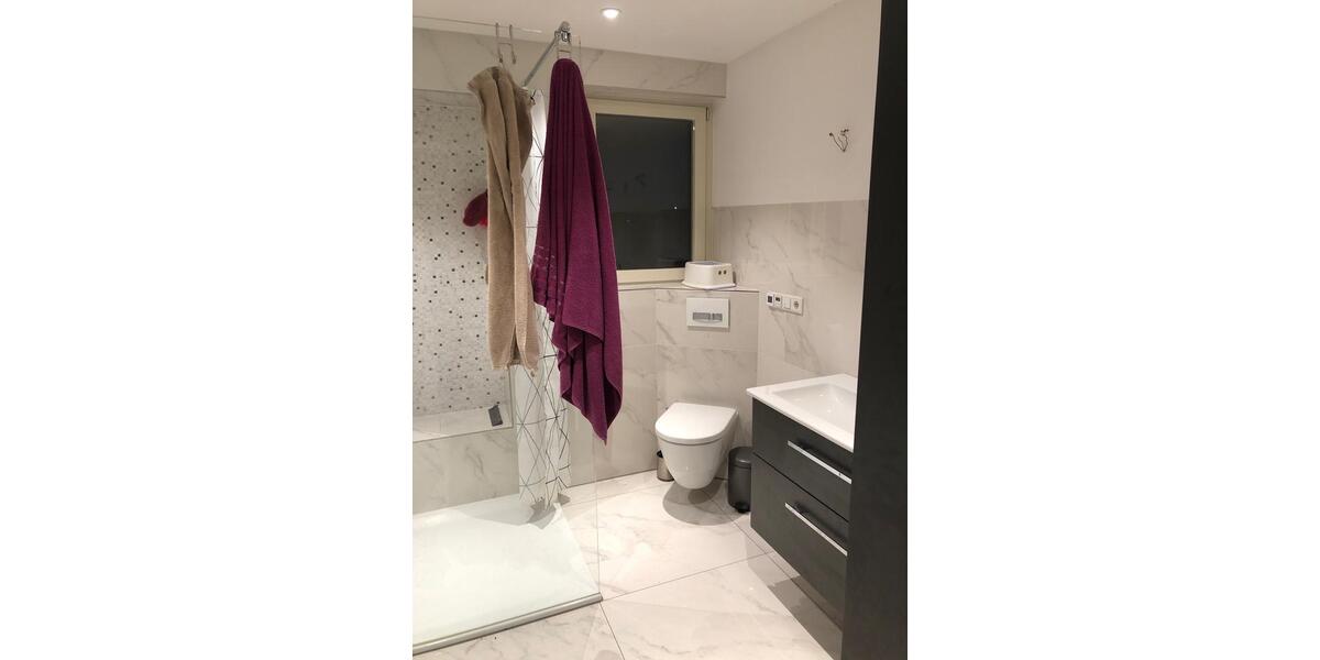 Erdgeschoßwohnung Groß-Gerau Gerau - 4.5 Zimmer, 130 m&sup2;, 1.950&euro; | Angebot:25055602