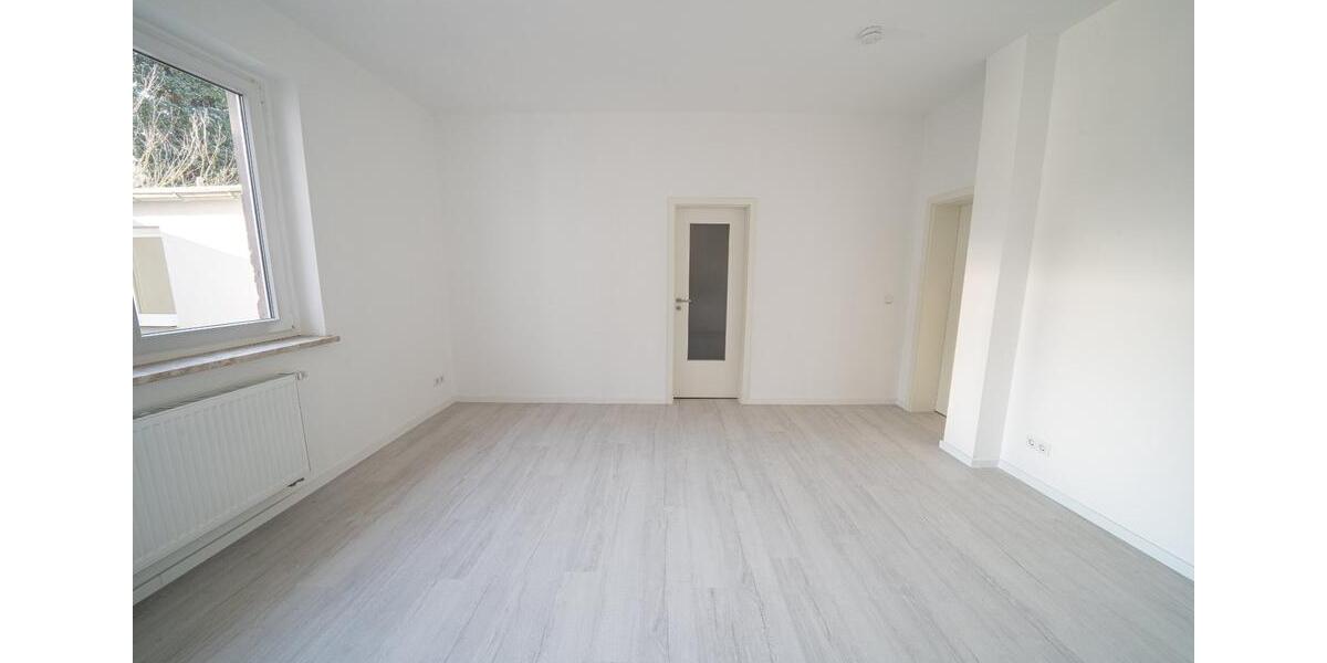 Etagenwohnung Naumburg (Saale) - 2 Zimmer, 51 m&sup2;, 410&euro; | Angebot:23511444