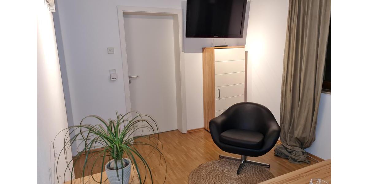 Wohnen auf Zeit Bisingen - 2 Zimmer, 40 m&sup2;, 1.300&euro; | Angebot:26219684