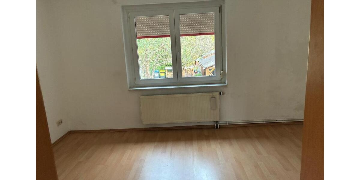 Reihenhaus Spremberg - 3 Zimmer, 74 m&sup2;, 680&euro; | Angebot:23768362
