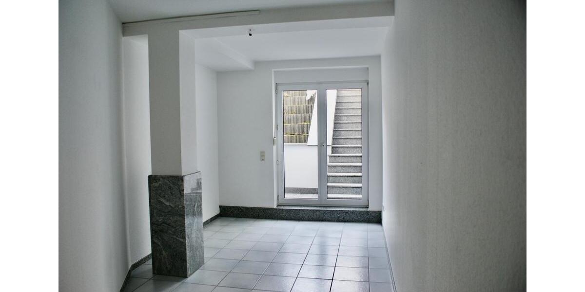 Maisonettenwohnung Euskirchen Dom-Esch - 3 Zimmer, 106 m&sup2;, 1.300&euro; | Angebot:25636000