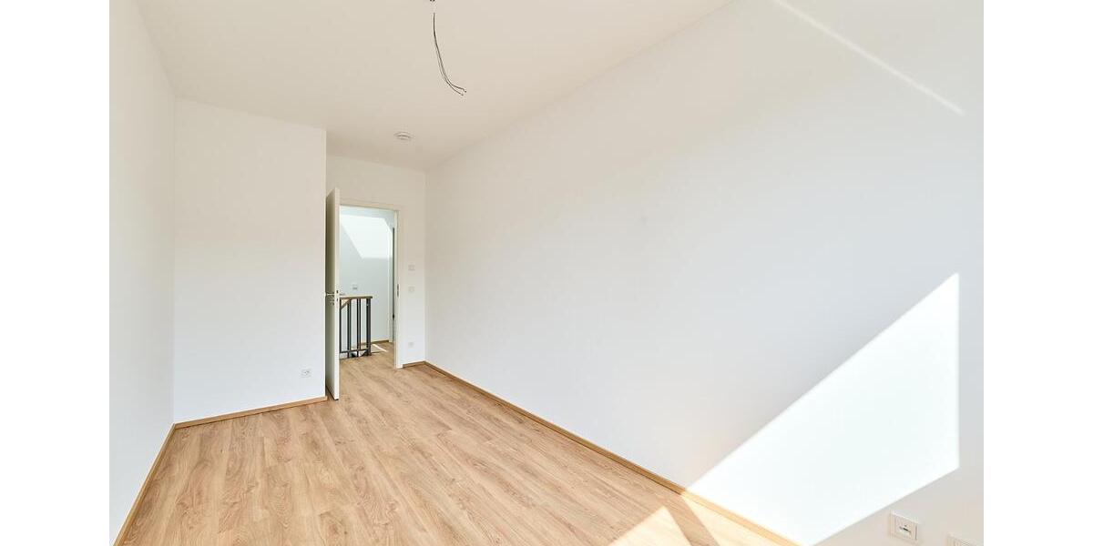 Maisonettenwohnung Coburg - 3 Zimmer, 97 m&sup2;, 1.310&euro; | Angebot:21296321