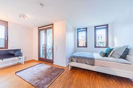 Wohnung zum Mieten in Frankfurt 1.390 € 28 m² 1 zimmer