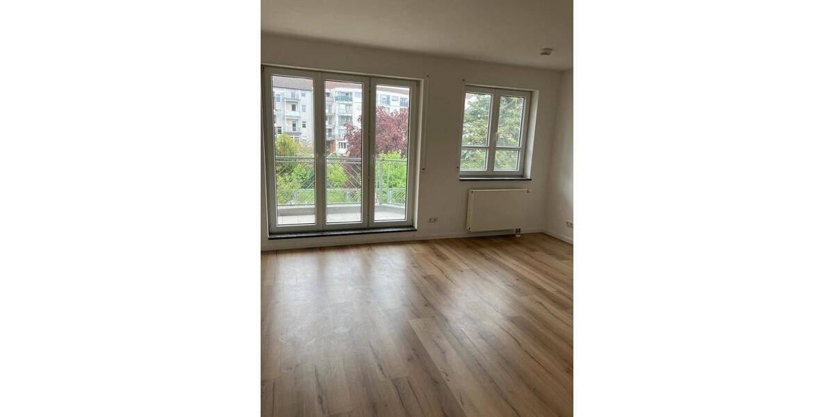 Etagenwohnung Dessau-Roßlau Dessau - 1 Zimmer, 33 m&sup2;, 300&euro; | Angebot:26535644