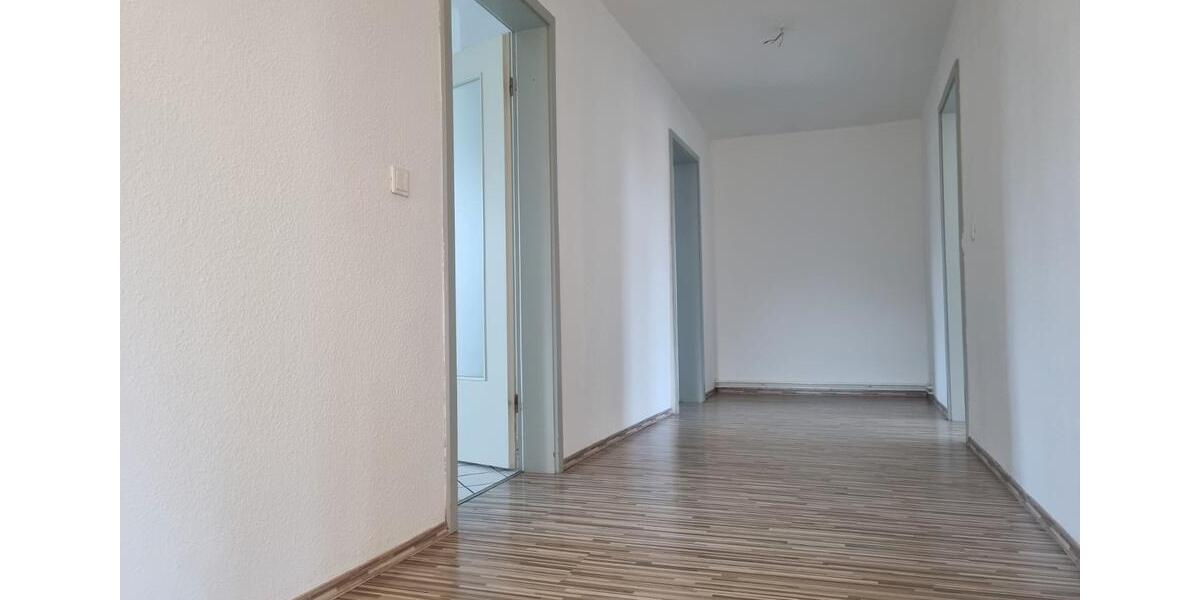 Dachgeschoßwohnung Blankenburg (Harz) - 3 Zimmer, 95 m&sup2;, 570&euro; | Angebot:26420057