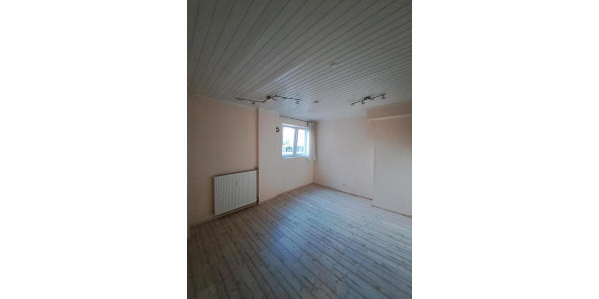 Gewerbeobjekt Lübeck Kücknitz - 740&euro; | Angebot:25324052