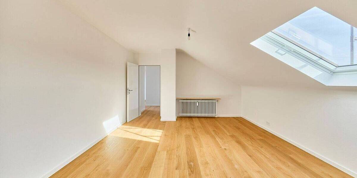Etagenwohnung Schwetzingen - 3 Zimmer, 99 m&sup2;, 1.320&euro; | Angebot:26308333