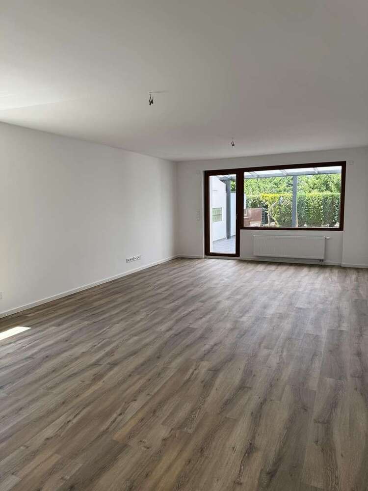 Wohnung zum Mieten in Garbsen 1.250 € 107 m²