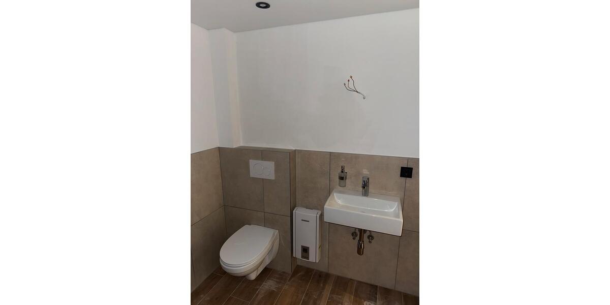 Erdgeschoßwohnung Schiffweiler - 3 Zimmer, 52 m&sup2;, 650&euro; | Angebot:24638969