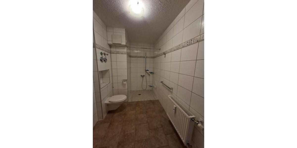Etagenwohnung Waldmünchen - 3 Zimmer, 70 m&sup2;, 590&euro; | Angebot:25852643