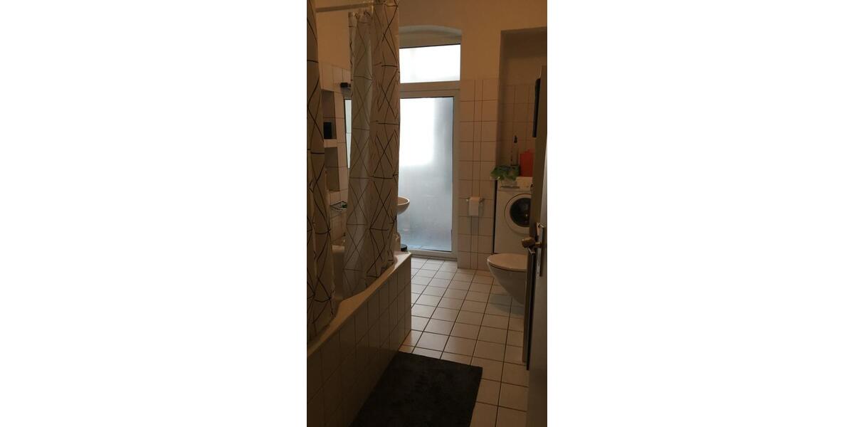 Etagenwohnung Kiel Südfriedhof - 4 Zimmer, 95 m&sup2;, 1.395&euro; | Angebot:25980966