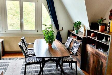 Möblierte Wohnung mit Balkon in der Löbervorstadt – ab 01.01.2026 1 zimmer