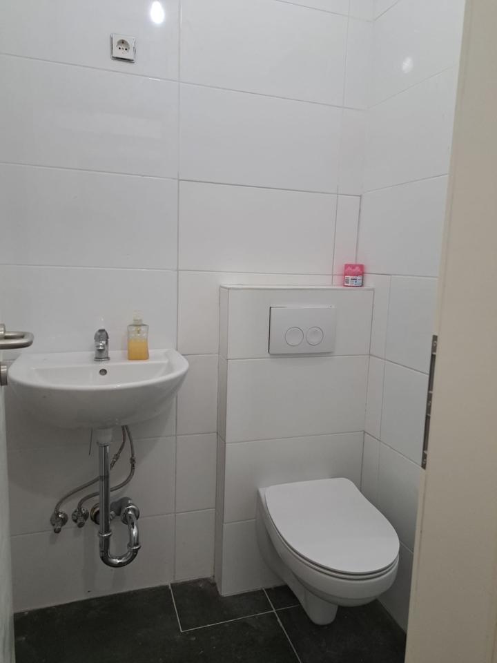 Helle 2-Zimmer-Wohnung mit offenem Wohnbereich