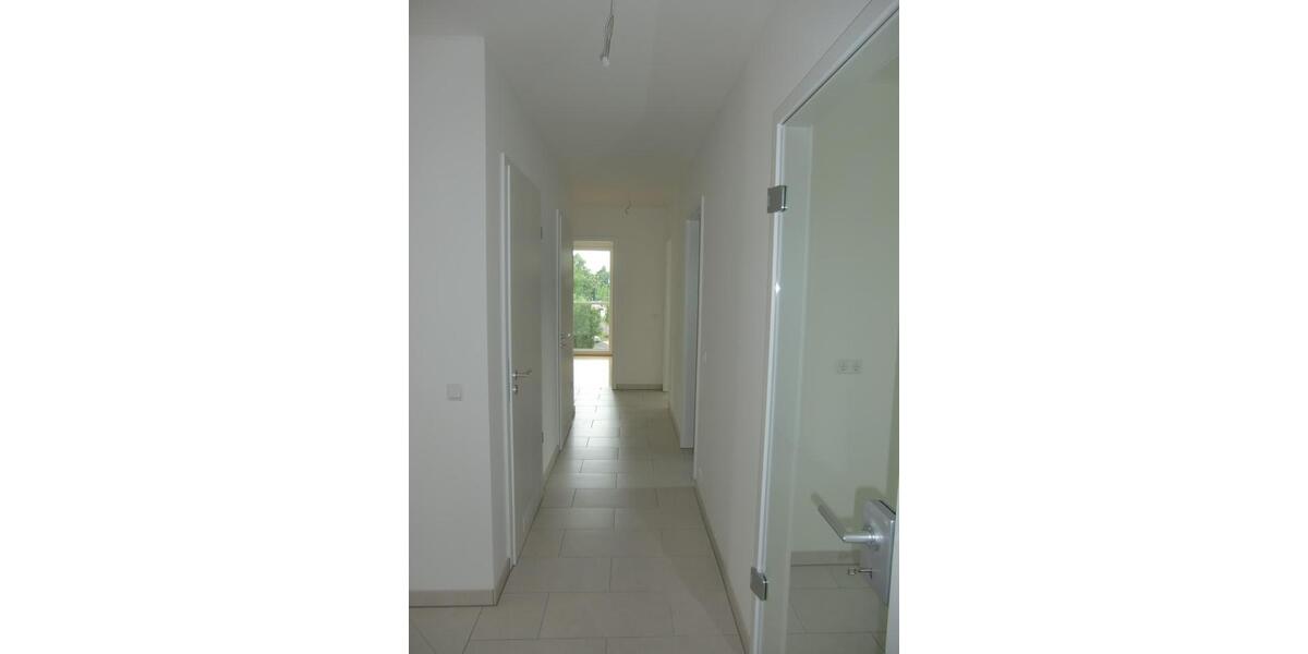 Etagenwohnung München Bogenhausen - 4 Zimmer, 113 m&sup2;, 2.600&euro; | Angebot:24845038