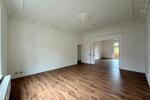 Erdgeschoßwohnung Naumburg (Saale) - 4 Zimmer, 120 m&sup2;, 950&euro; | Angebot:26588579