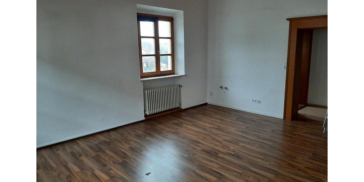 Etagenwohnung Mitterfels - 1 Zimmer, 310&euro; | Angebot:23624208