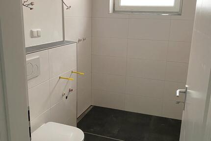Wohnung Mönchengladbach Nord - 2 Zimmer, 70 m&sup2;, 700&euro; | Angebot:25271180