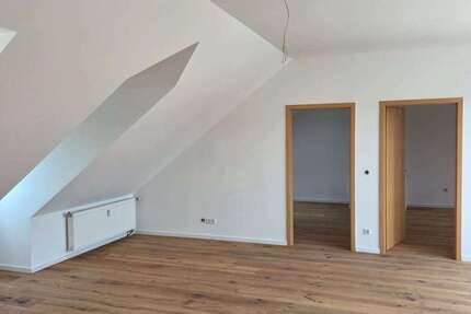 Wohnung Nürnberg Kleinweidenmühle - 3 Zimmer, 85 m&sup2;, 1.258&euro; | Angebot:26912966