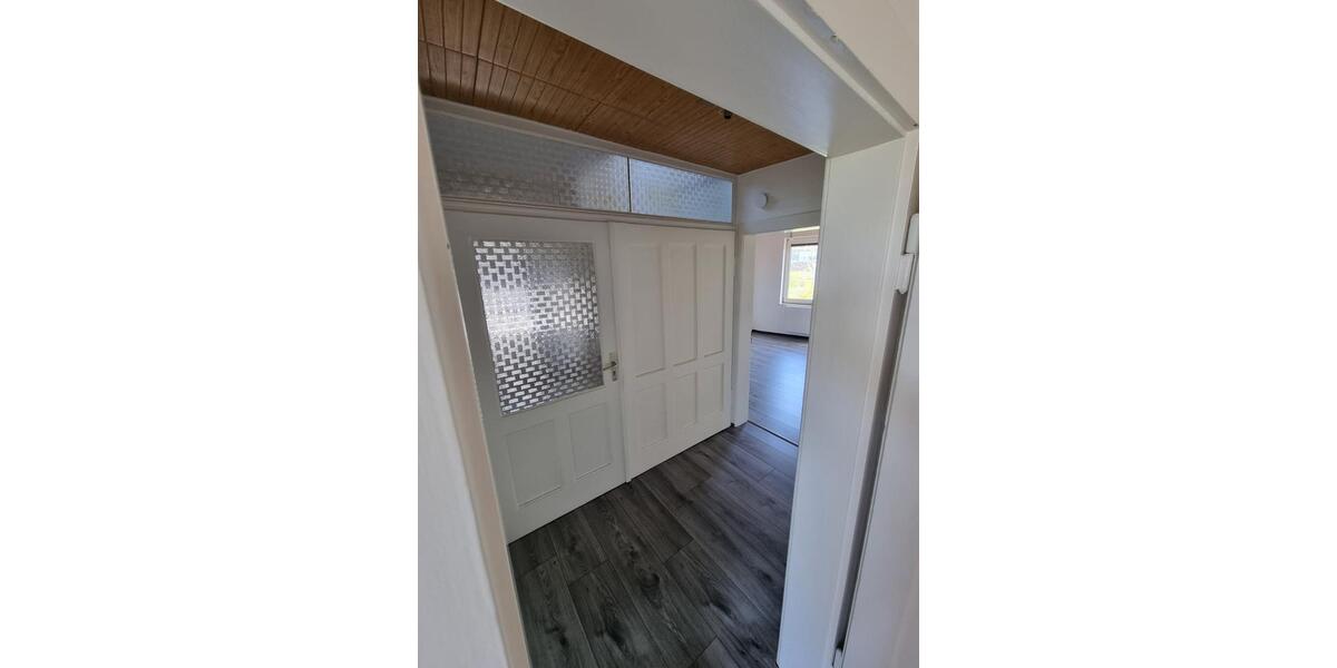 Etagenwohnung Warburg - 3 Zimmer, 80 m&sup2;, 600&euro; | Angebot:25396344