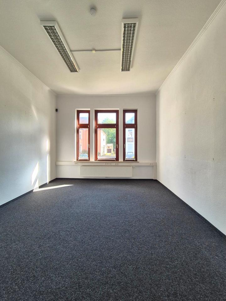 Stilvolle Gewerbeeinheit (Büro-Praxisfläche) in herrschaftlichem Gebäude in guter Lage von Delmenhorst