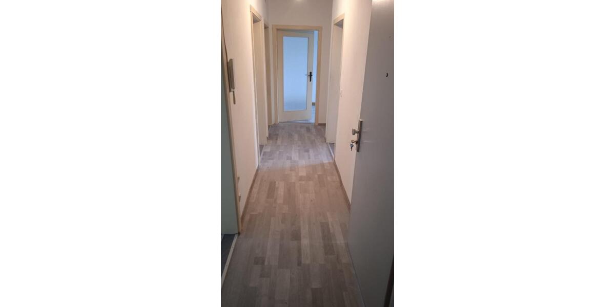 Etagenwohnung Zittau - 4 Zimmer, 73 m&sup2;, 390&euro; | Angebot:24699948