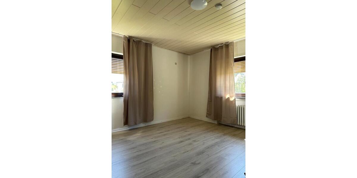 Etagenwohnung Weilburg - 5 Zimmer, 140 m&sup2;, 1.000&euro; | Angebot:26547090