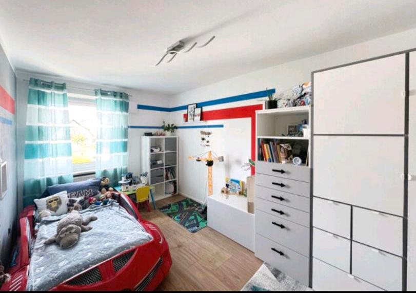 Lichtdurchflutete 4-Zimmer-Wohnung zu vermieten 4 zimmer