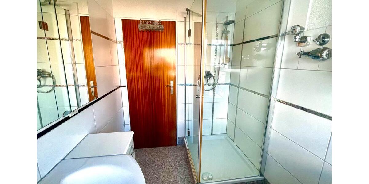 Etagenwohnung Sindelfingen Sindelfingen (Stadt) - 4 Zimmer, 98 m&sup2;, 1.400&euro; | Angebot:24857814