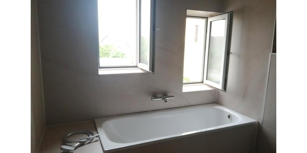 Etagenwohnung Ballenstedt - 4 Zimmer, 100 m&sup2;, 695&euro; | Angebot:26554343