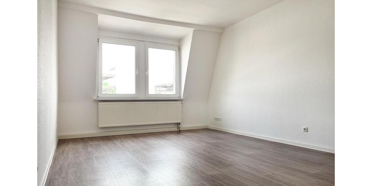 Dachgeschoßwohnung Bautzen - 3 Zimmer, 90 m&sup2;, 636&euro; | Angebot:25721662