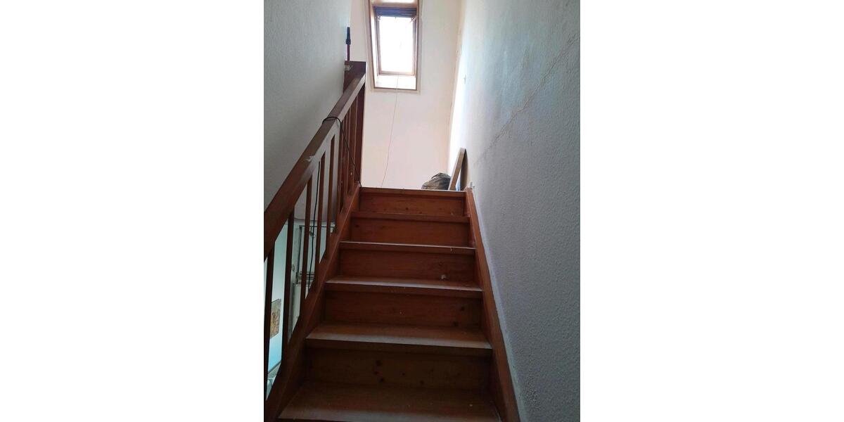 Dachgeschoßwohnung Weiler bei Bingen - 2 Zimmer, 45 m&sup2;, 400&euro; | Angebot:25866839