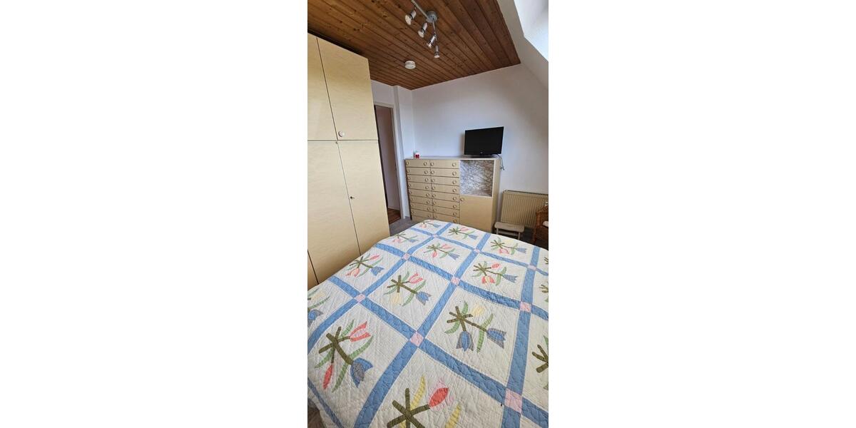 Dachgeschoßwohnung Osnabrück Eversburg - 2 Zimmer, 65 m&sup2;, 500&euro; | Angebot:26579177