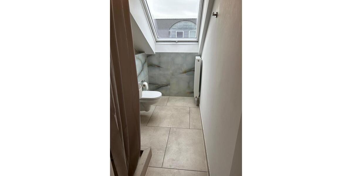 Wohnen auf Zeit Rottendorf - 1 Zimmer, 18 m&sup2;, 750&euro; | Angebot:25977972