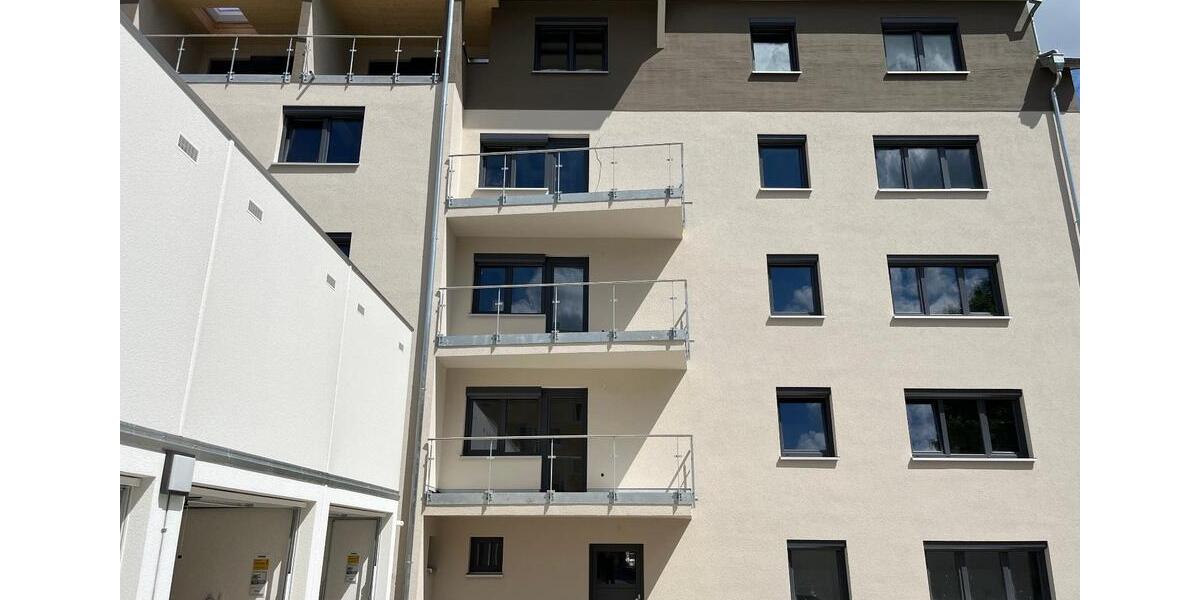 Dachgeschoßwohnung Albstadt - 3 Zimmer, 66 m&sup2;, 760&euro; | Angebot:25221156