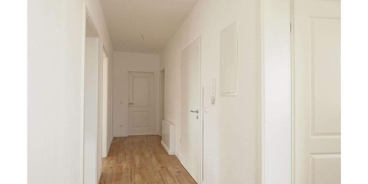 Etagenwohnung Frankenberg - 4 Zimmer, 100 m&sup2;, 600&euro; | Angebot:24388676