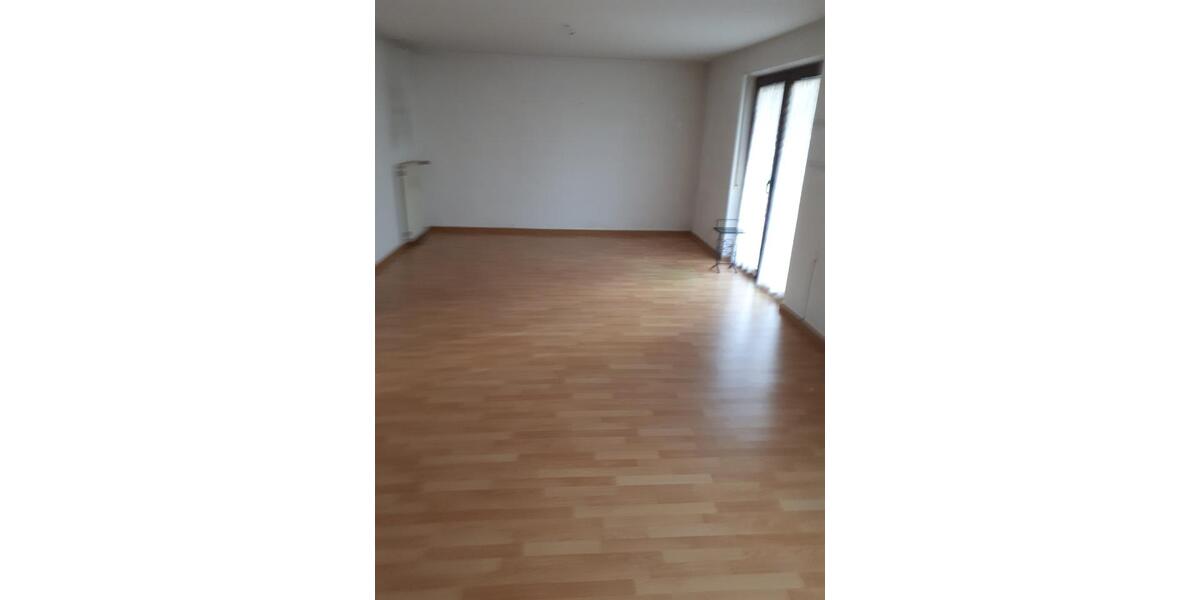 Erdgeschoßwohnung Saarbrücken West - 2 Zimmer, 69 m&sup2;, 550&euro; | Angebot:26519230