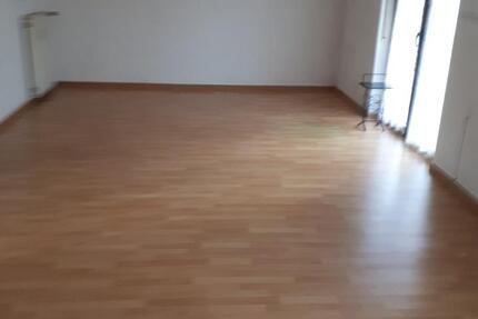 Wohnung Saarbrücken West - 2 Zimmer, 69 m&sup2;, 550&euro; | Angebot:26519230