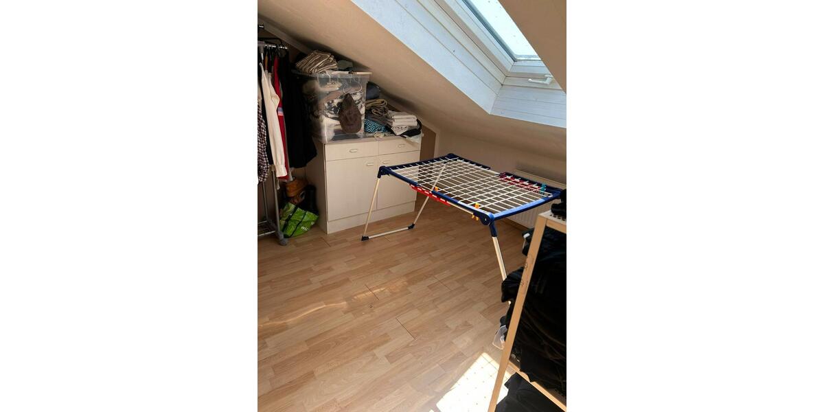 Dachgeschoßwohnung Hockenheim - 2.5 Zimmer, 59 m&sup2;, 650&euro; | Angebot:26600791