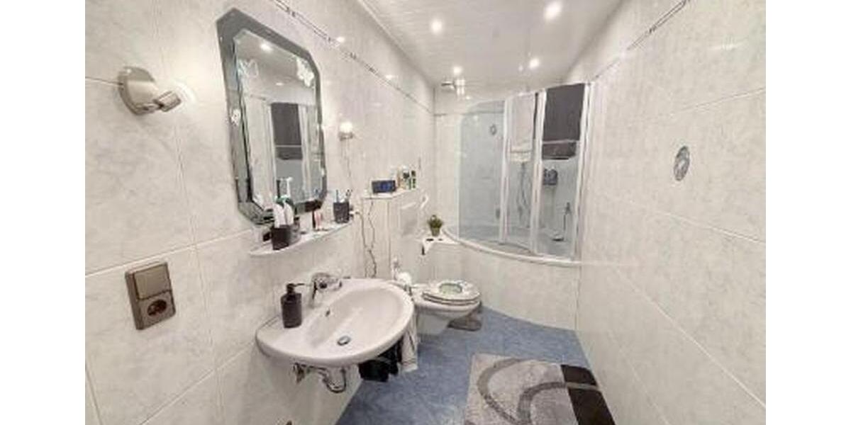 Dachgeschoßwohnung Leiwen - 5 Zimmer, 78 m&sup2;, 750&euro; | Angebot:25375597