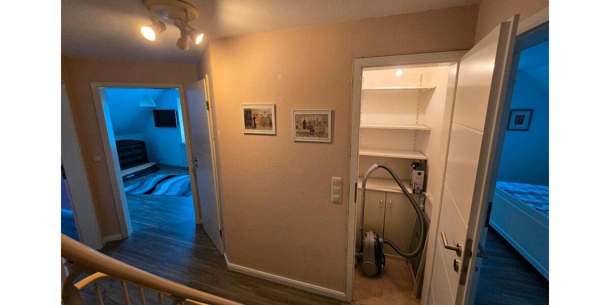 Doppelhaushälfte Pinneberg - 5 Zimmer, 118 m&sup2;, 1.800&euro; | Angebot:23227436