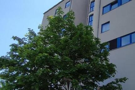 1- Zimmerwohnung mit Balkon- neu renoviert! zimmer
