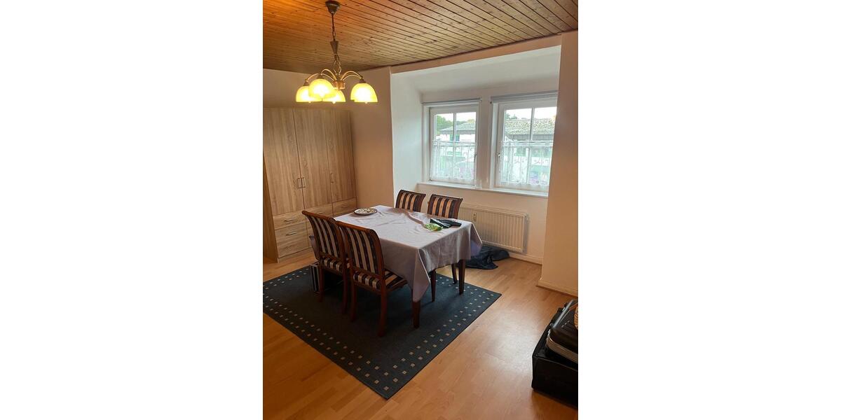 Dachgeschoßwohnung Scharnebeck - 3 Zimmer, 62 m&sup2;, 900&euro; | Angebot:26035203