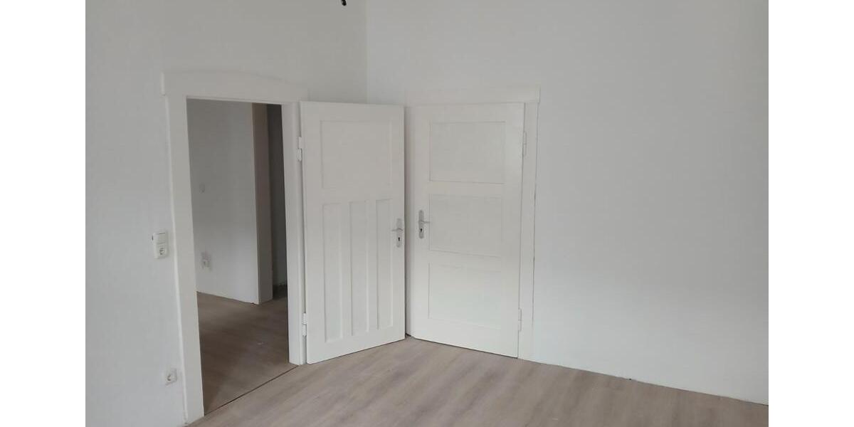 Etagenwohnung Kirchenlamitz Hohenbuch - 3 Zimmer, 78 m&sup2;, 485&euro; | Angebot:25415221