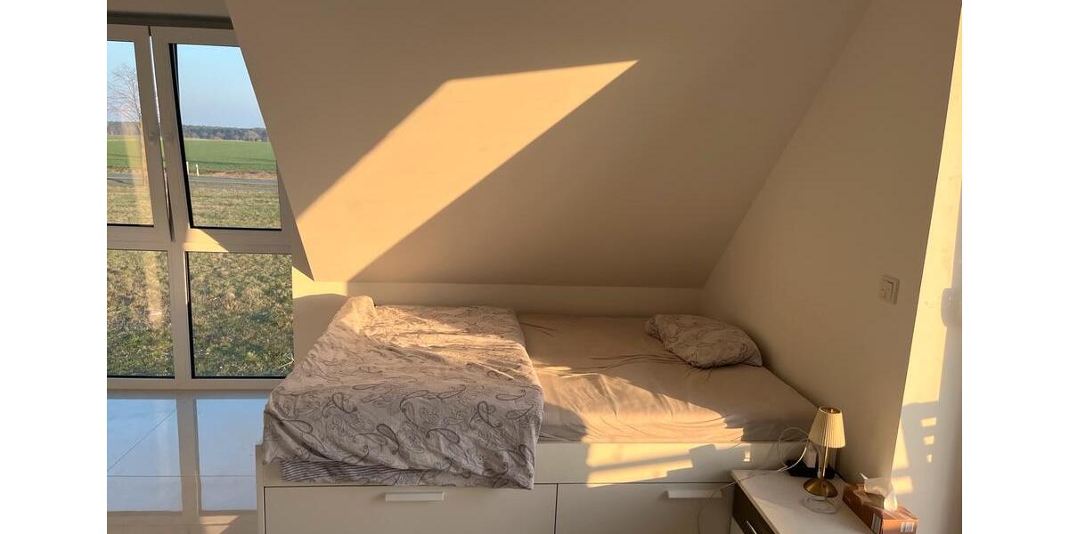 Doppelhaushälfte Langenhagen Engelbostel - 5 Zimmer, 153 m&sup2;, 2.800&euro; | Angebot:25819103