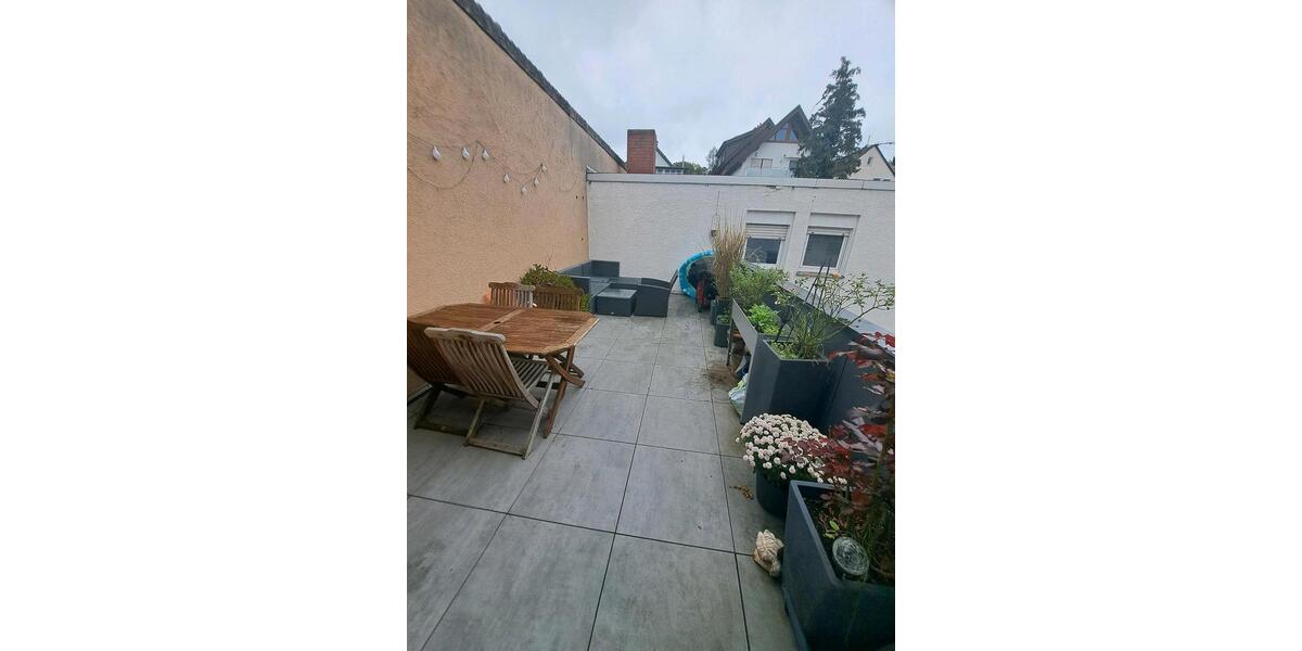 Etagenwohnung Leimen - 2 Zimmer, 135 m&sup2;, 650&euro; | Angebot:25658007