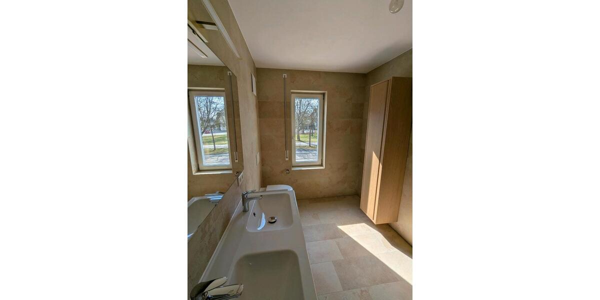 Etagenwohnung Regensburg Gallingkofen - 3 Zimmer, 84 m&sup2;, 1.320&euro; | Angebot:26042075