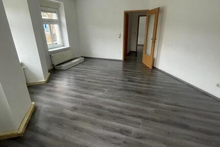 Wohnung Meerane - 2 Zimmer, 47 m&sup2;, 250&euro; | Angebot:25999254
