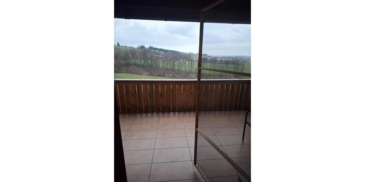 Erdgeschoßwohnung Wenzenbach - 5 Zimmer, 126 m&sup2;, 1.008&euro; | Angebot:26234795