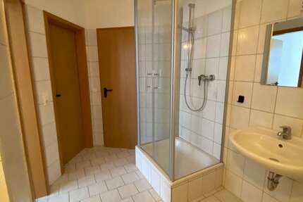 Wohnung Altenburg - 2 Zimmer, 56 m&sup2;, 345&euro; | Angebot:27645349