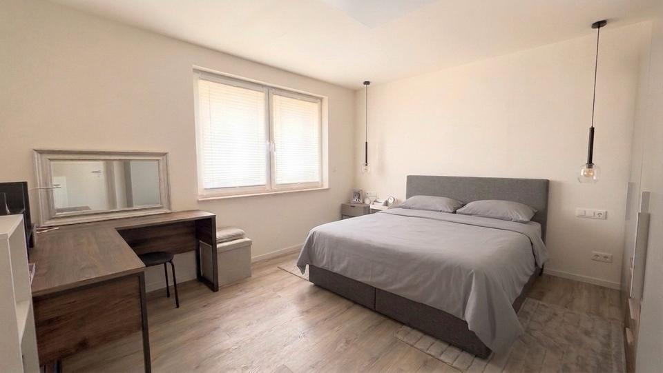 Erdgeschoßwohnung Höxter - 6 Zimmer, 160 m&sup2;, 2.250&euro; | Angebot:25934359